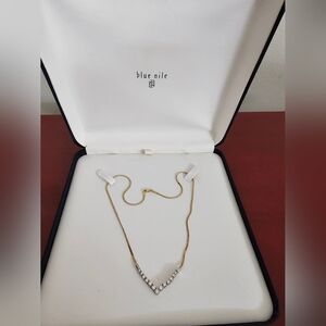 Blue Nile 13 Diamonds 18k Gold Necklace